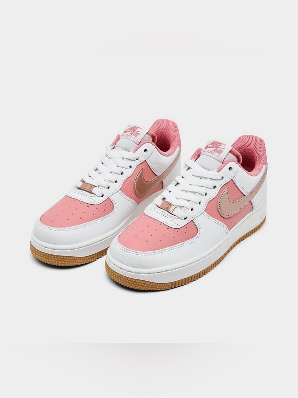 NIB Womens Nike Air Force 1 Low '07 SE  IQ0360-685 Rust Pink Metallic Red Bronze